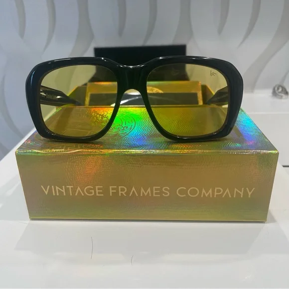 Vintage Frame by Corey Shapiro !